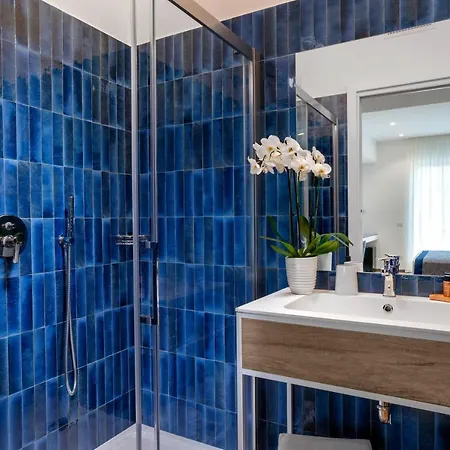 Dreamers' Πανσιόν